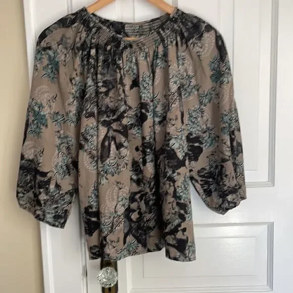 New Kensie Boho Floral Blouse - Picture 3 of 6